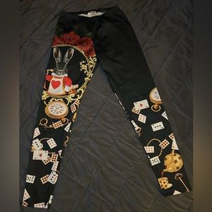 Alice in Wonderland Women’s Leggings